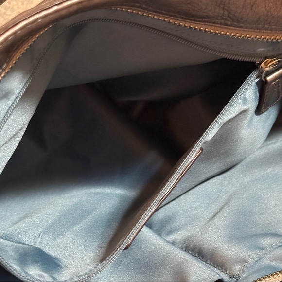 Vintage Coach Y2K Pewter Silver Quilted Shoulder Bag - Picture 7 of 11